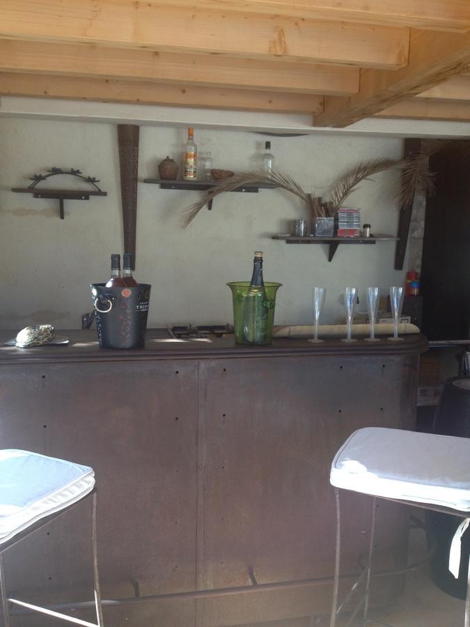 Bed and Breakfast Esprit D'Ailleurs Baillargues Exterior foto